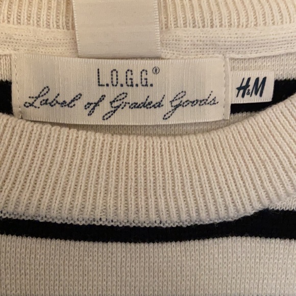 H&M Crewneck - Picture 3 of 3